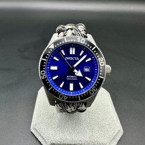 Blue dial Invicta and limited strap
